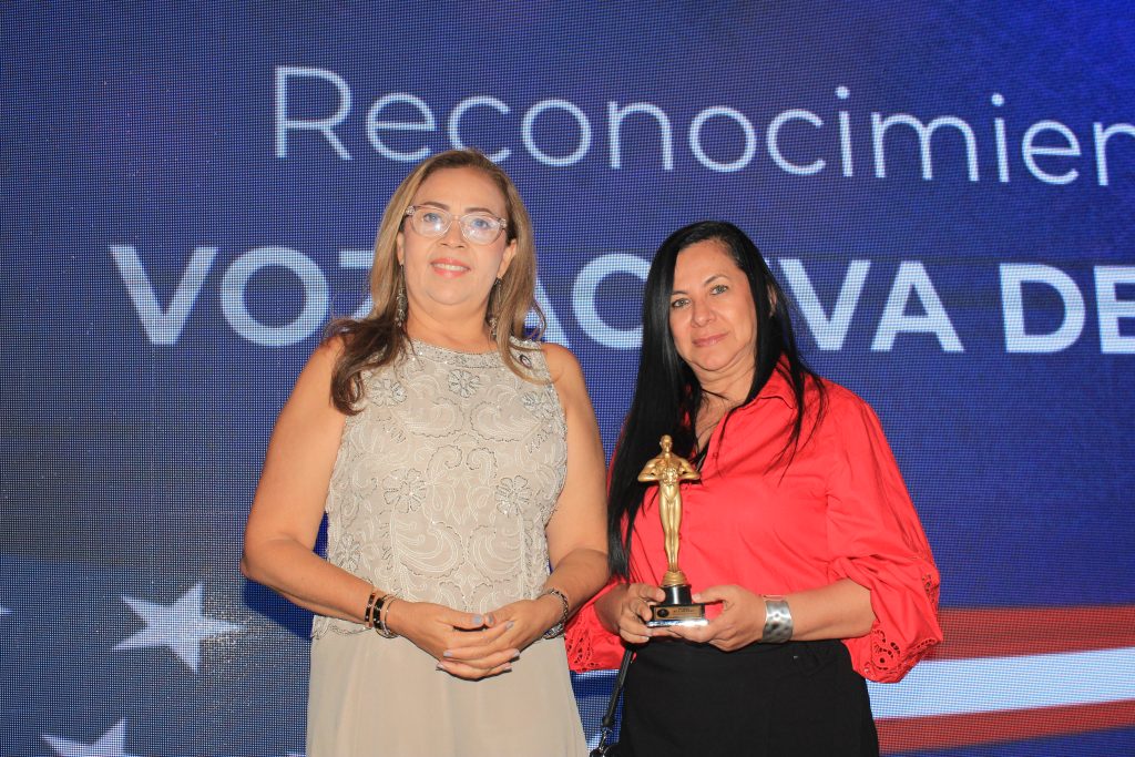 Premio Voces Activas del Comercio Amcham Guayaquil